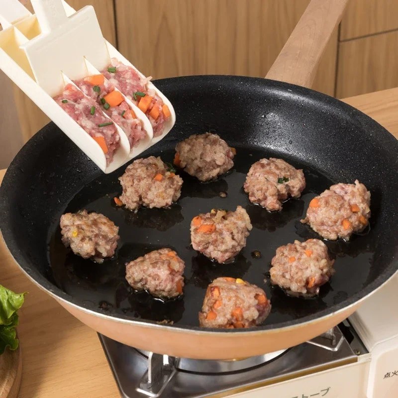 2Pcs Creative Kitchen Meatball Maker Mold with Cutting Spade | Non-Stick Meatball Scoop Tool Set